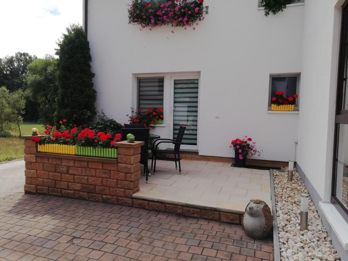 Modern Idyllic Setting With Terrace Apartment Medebach